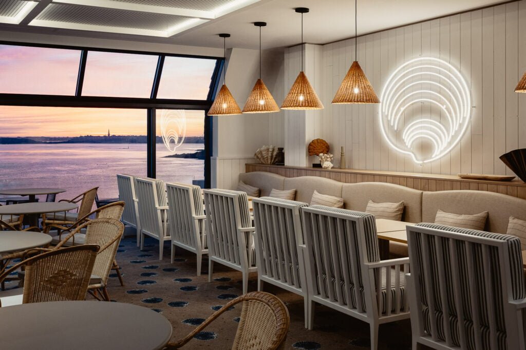 Emeria Dinard — vue 3